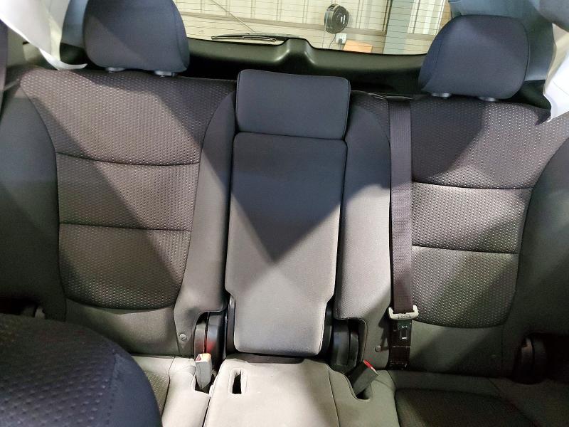 68832186 :رقم المزاد ، 5XYKT3A16BG186875 vin ، 2011 Kia Sorento مزاد بيع