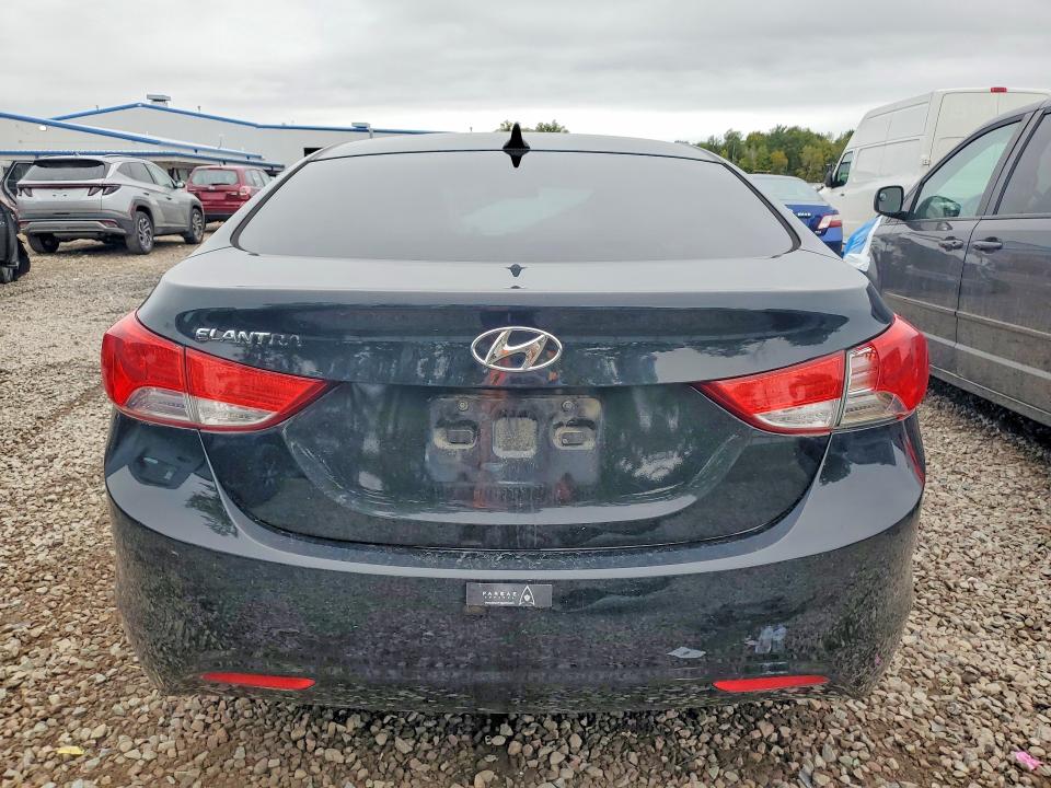 2012 Hyundai Elantra მანქანა იყიდება აუქციონზე, vin: 5NPDH4AE0CH083853, აუქციონის ნომერი: 70272266
