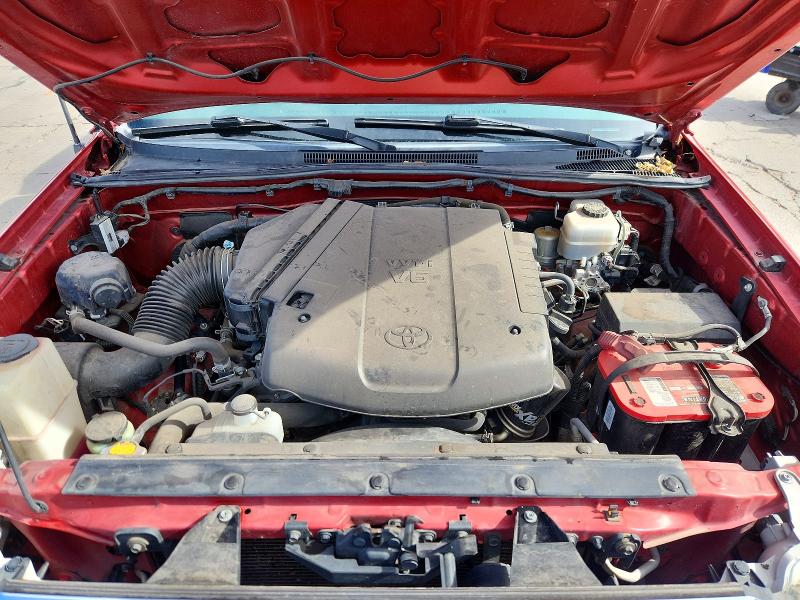 Продаж на аукціоні авто 2015 Toyota Tacoma, vin: 5TFLU4EN4FX128402, номер лоту: 69626796
