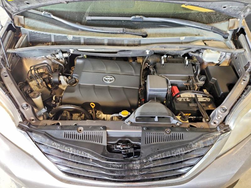 2014 Toyota Sienna მანქანა იყიდება აუქციონზე, vin: 5TDKK3DC3ES431865, აუქციონის ნომერი: 67671096