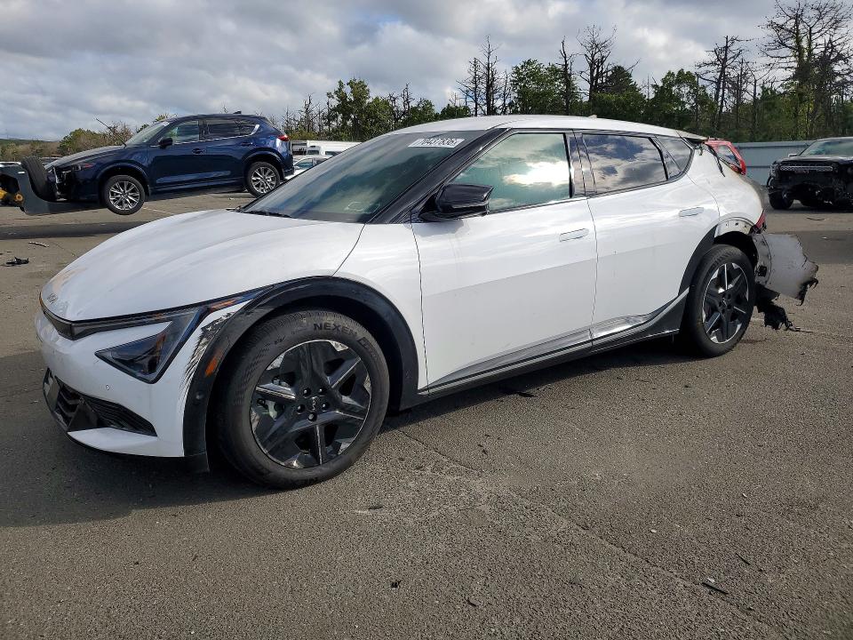 Auction sale of the 2025 Kia Ev6, vin: 5XYC3DJC7SG007058, lot number: 70437836