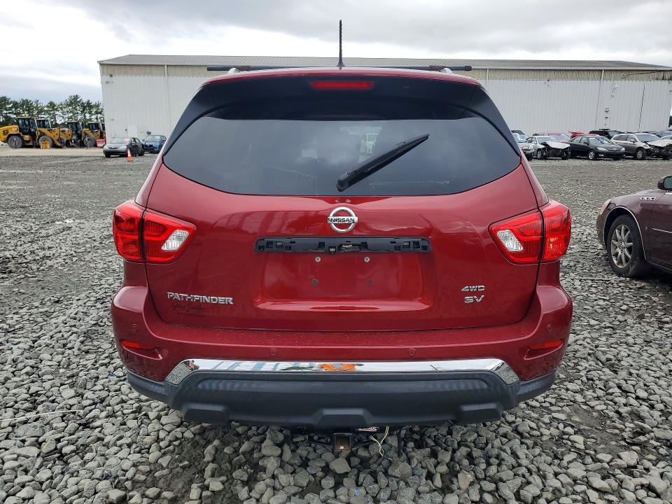 Продажа на аукционе авто 2018 Nissan Pathfinder, vin: 5N1DR2MM0JC652760, номер лота: 70773946