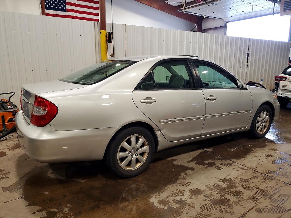 2003 Toyota Camry მანქანა იყიდება აუქციონზე, vin: 4T1BE30KX3U152308, აუქციონის ნომერი: 69915786