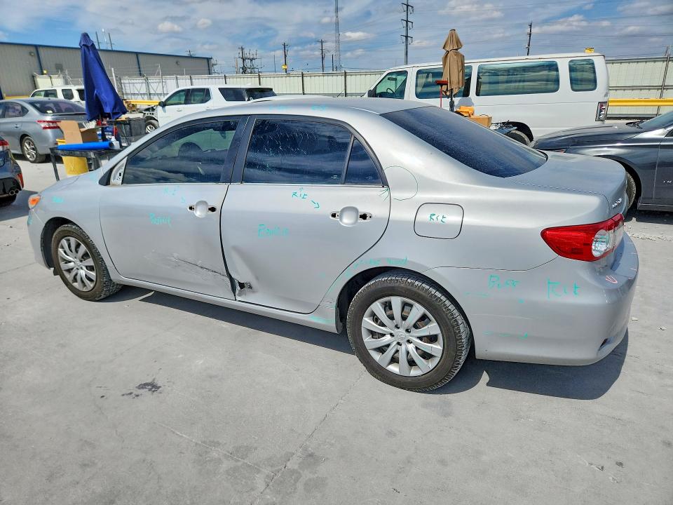 Aukcja sprzedaży 2013 Toyota Corolla, vin: 2T1BU4EE2DC960778, numer aukcji: 71021236