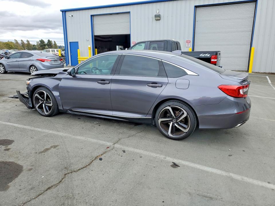 Aukcja sprzedaży 2018 Honda Accord, vin: 1HGCV1F35JA262972, numer aukcji: 67454636