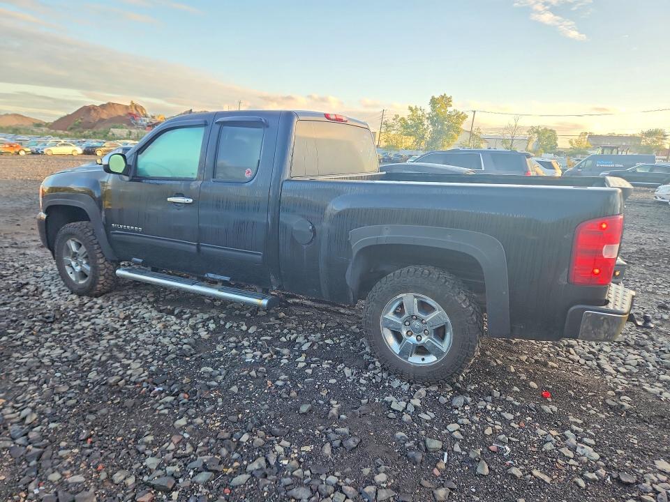 2013 Chevrolet Silverado მანქანა იყიდება აუქციონზე, vin: 1GCRKTE79DZ374343, აუქციონის ნომერი: 70876636