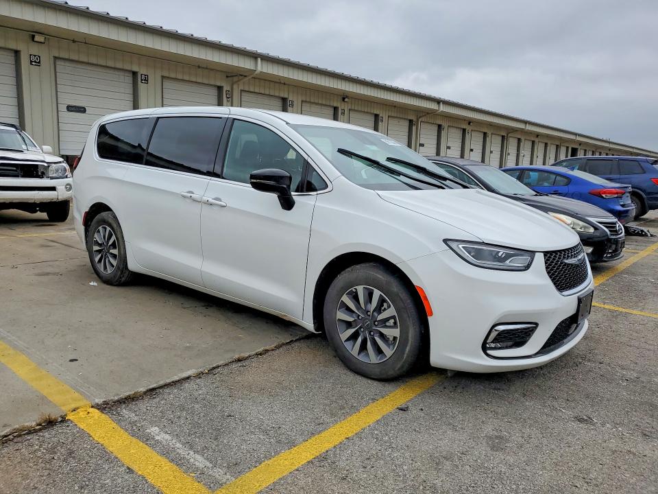 Aukcja sprzedaży 2025 Chrysler Pacifica, vin: 2C4RC1S74SR565696, numer aukcji: 69912566