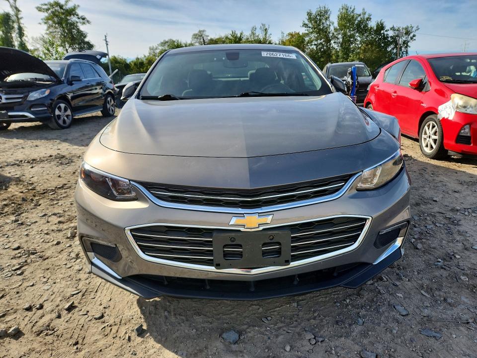 70627166 :رقم المزاد ، 1G1ZD5ST5JF109576 vin ، 2018 Chevrolet Malibu مزاد بيع
