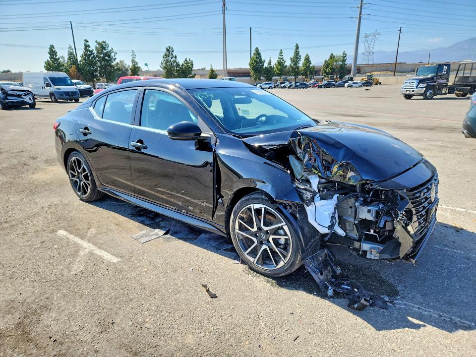 70105286 :رقم المزاد ، 3N1AB8DV2SY415996 vin ، 2025 Nissan Sentra مزاد بيع