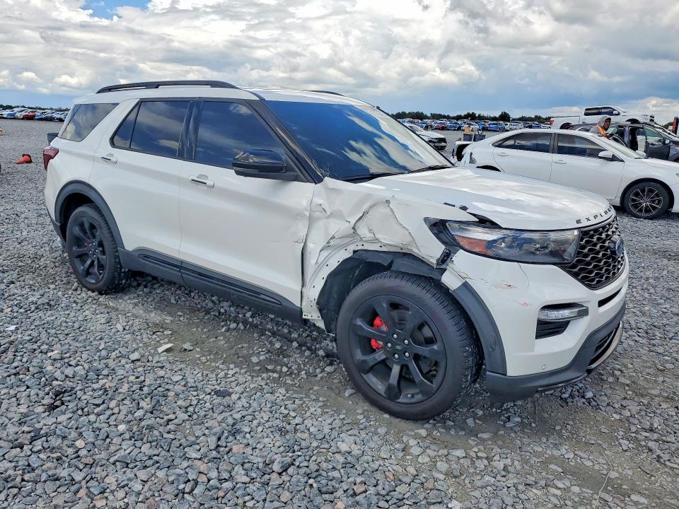 67779446 :رقم المزاد ، 1FM5K8GC0NGA18670 vin ، 2022 Ford Explorer مزاد بيع