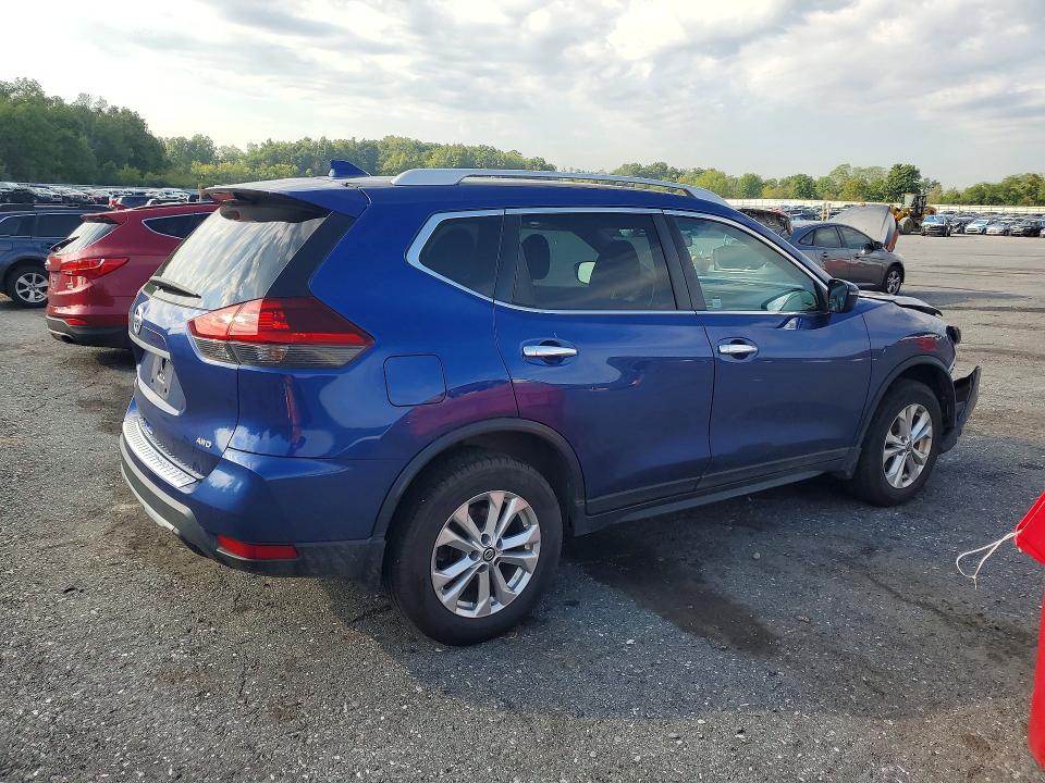 Продаж на аукціоні авто 2018 Nissan Rogue, vin: 5N1AT2MV5JC751748, номер лоту: 68222226