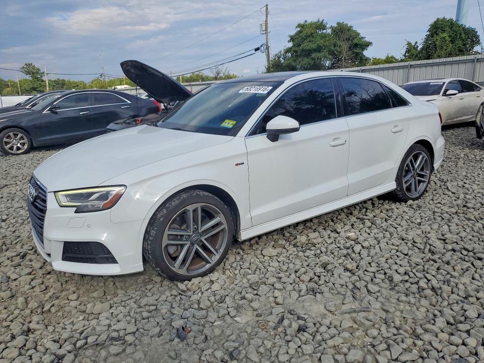 Продажа на аукционе авто 2019 Audi A3, vin: WAUJEGFF0KA076483, номер лота: 68216916