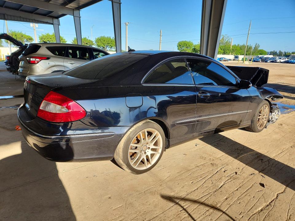 Продажа на аукционе авто 2008 Mercedes-benz Clk, vin: WDBTJ56H98F239350, номер лота: 70656666