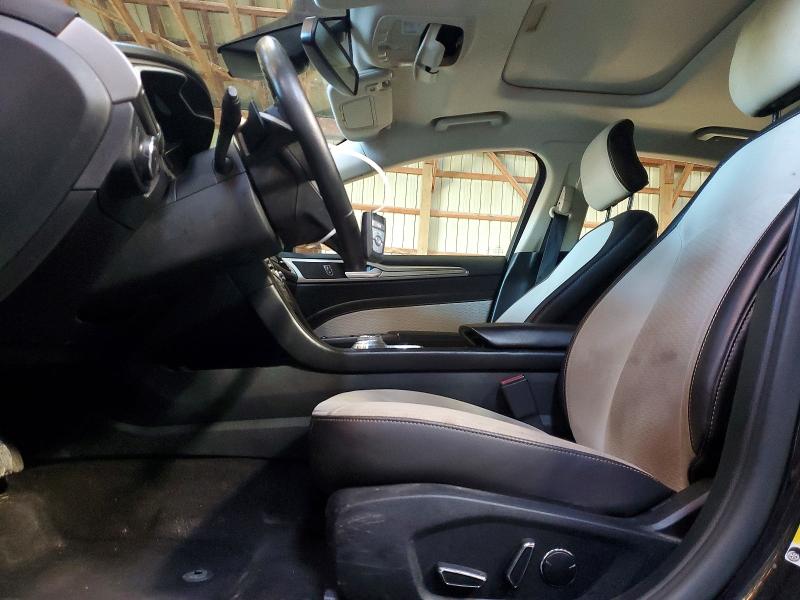 67597366 :رقم المزاد ، 3FA6P0HD7KR122649 vin ، 2019 Ford Fusion مزاد بيع