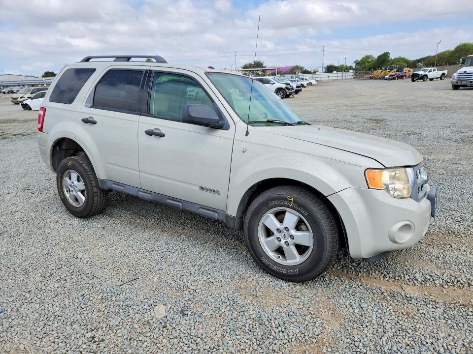 68707736 :رقم المزاد ، 1FMCU93128KD06252 vin ، 2008 Ford Escape مزاد بيع