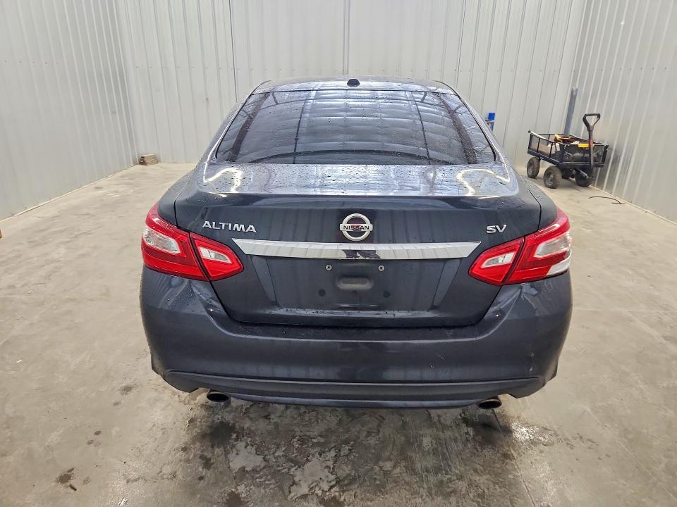 2017 Nissan Altima მანქანა იყიდება აუქციონზე, vin: 1N4AL3AP2HC188447, აუქციონის ნომერი: 67490116