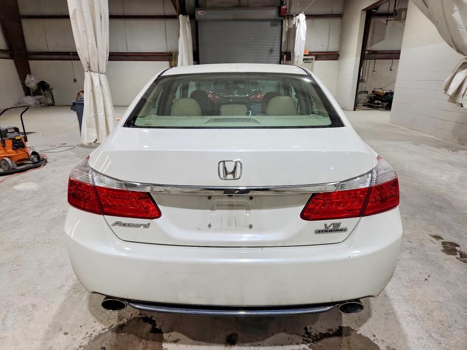 Продаж на аукціоні авто 2013 Honda Accord, vin: 1HGCR3F99DA027290, номер лоту: 69701216