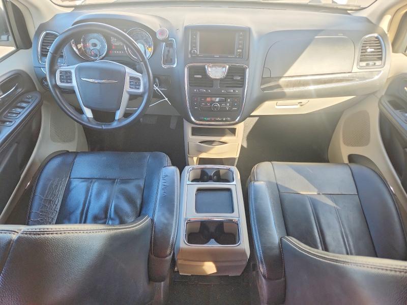 69594176 :رقم المزاد ، 2C4RC1BG5GR289309 vin ، 2016 Chrysler Town & Country مزاد بيع