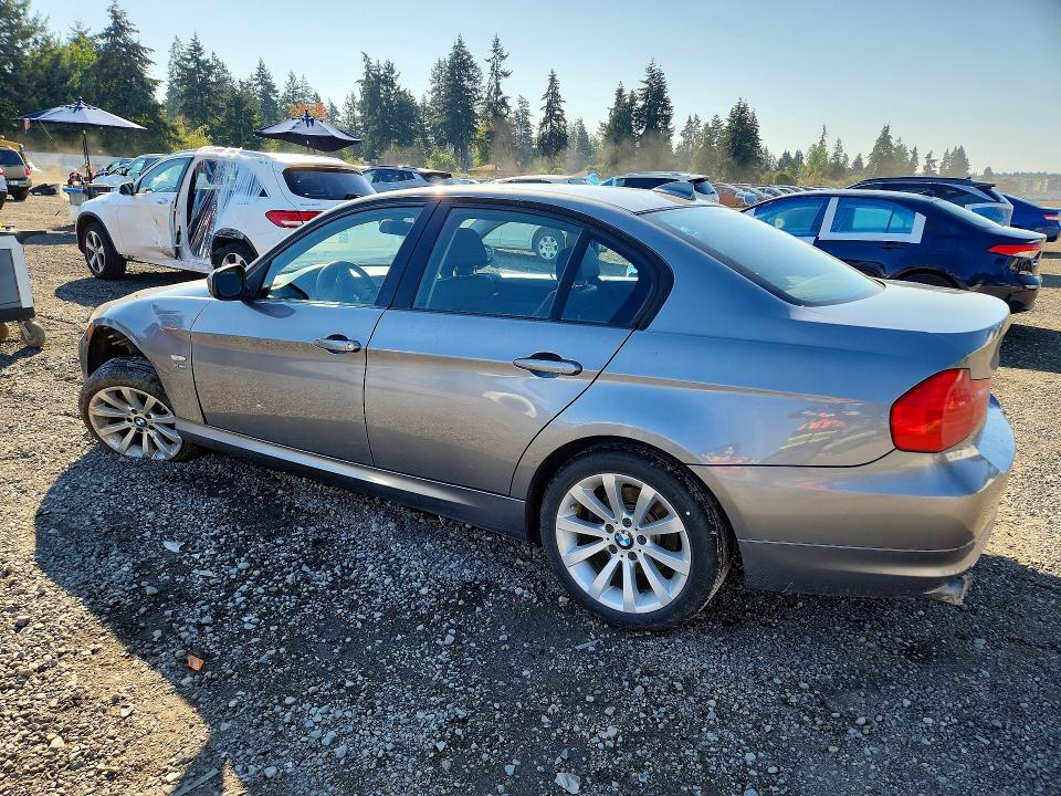 69156506 :رقم المزاد ، WBAPK5C55BF127353 vin ، 2011 Bmw 328 مزاد بيع