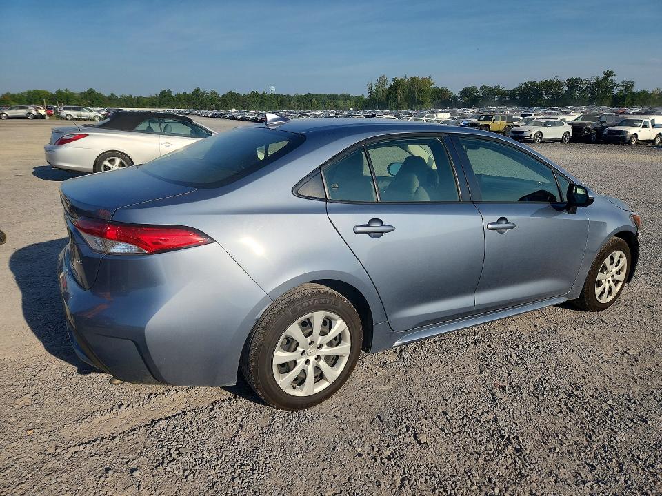 Продаж на аукціоні авто 2022 Toyota Corolla, vin: JTDEPMAE0N3011427, номер лоту: 67110526