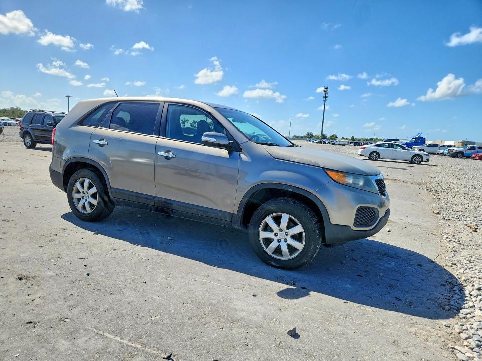 68755776 :رقم المزاد ، 5XYKT3A1XCG284714 vin ، 2012 Kia Sorento مزاد بيع