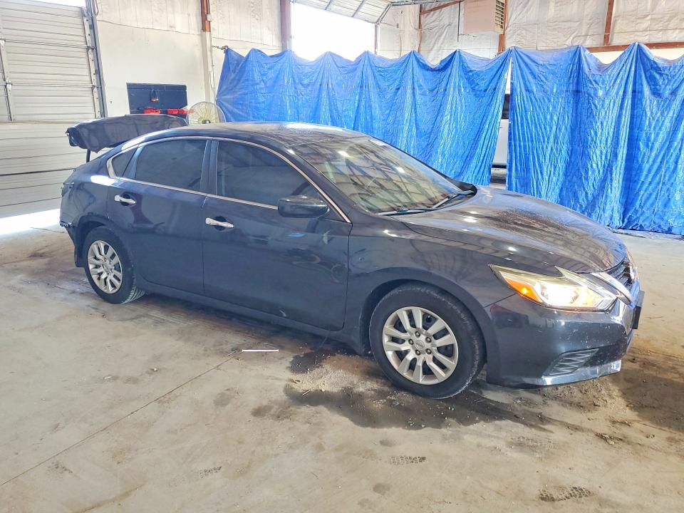 Продаж на аукціоні авто 2018 Nissan Altima, vin: 1N4AL3APXJC272103, номер лоту: 67787296