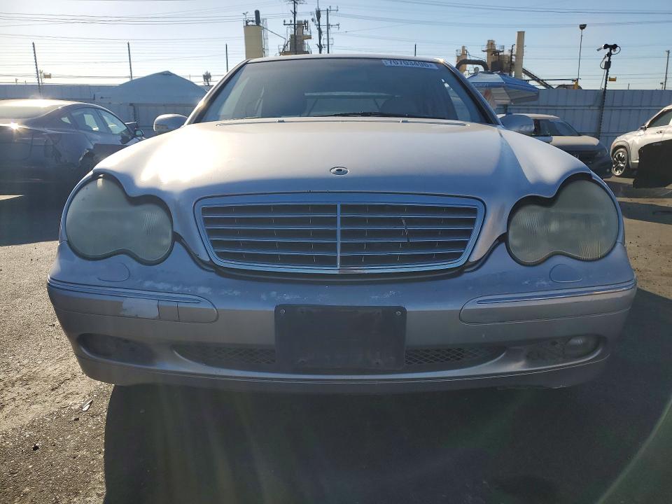 Aukcja sprzedaży 2001 Mercedes-benz C, vin: WDBRF61J61F081762, numer aukcji: 70703496