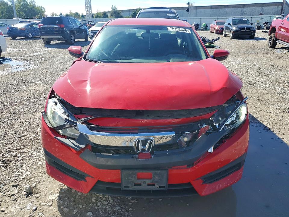 Aukcja sprzedaży 2018 Honda Civic, vin: 2HGFC2F52JH600968, numer aukcji: 70132306