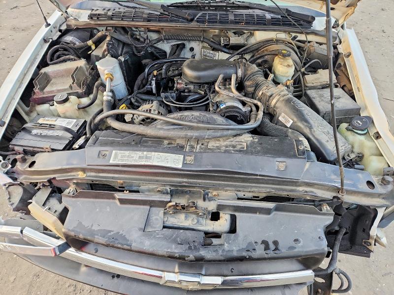 70642776 :رقم المزاد ، 1GCCS14X538264115 vin ، 2003 Chevrolet S Truck مزاد بيع