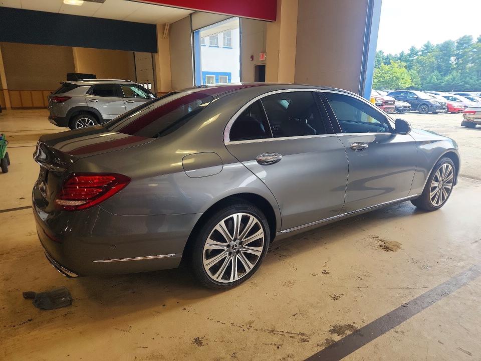 Продажа на аукционе авто 2018 Mercedes-benz E, vin: WDDZF6GB2JA425205, номер лота: 68395056