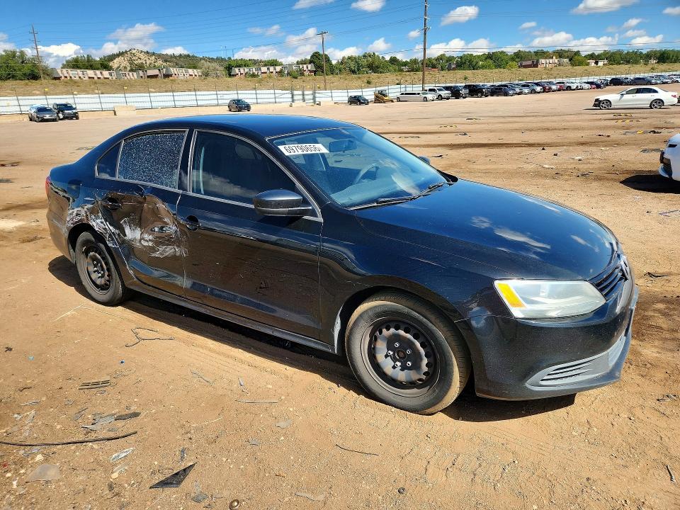 2014 Volkswagen Jetta მანქანა იყიდება აუქციონზე, vin: 3VW2K7AJ3EM353353, აუქციონის ნომერი: 69790656