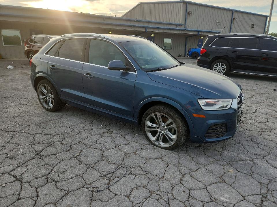 Продаж на аукціоні авто 2016 Audi Q3, vin: WA1EFCFS0GR024863, номер лоту: 69636986
