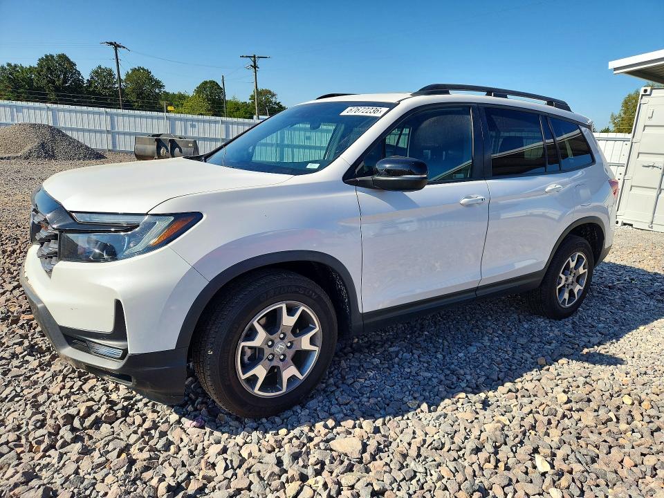 67672236 :رقم المزاد ، 5FNYF8H68PB018380 vin ، 2023 Honda Passport مزاد بيع