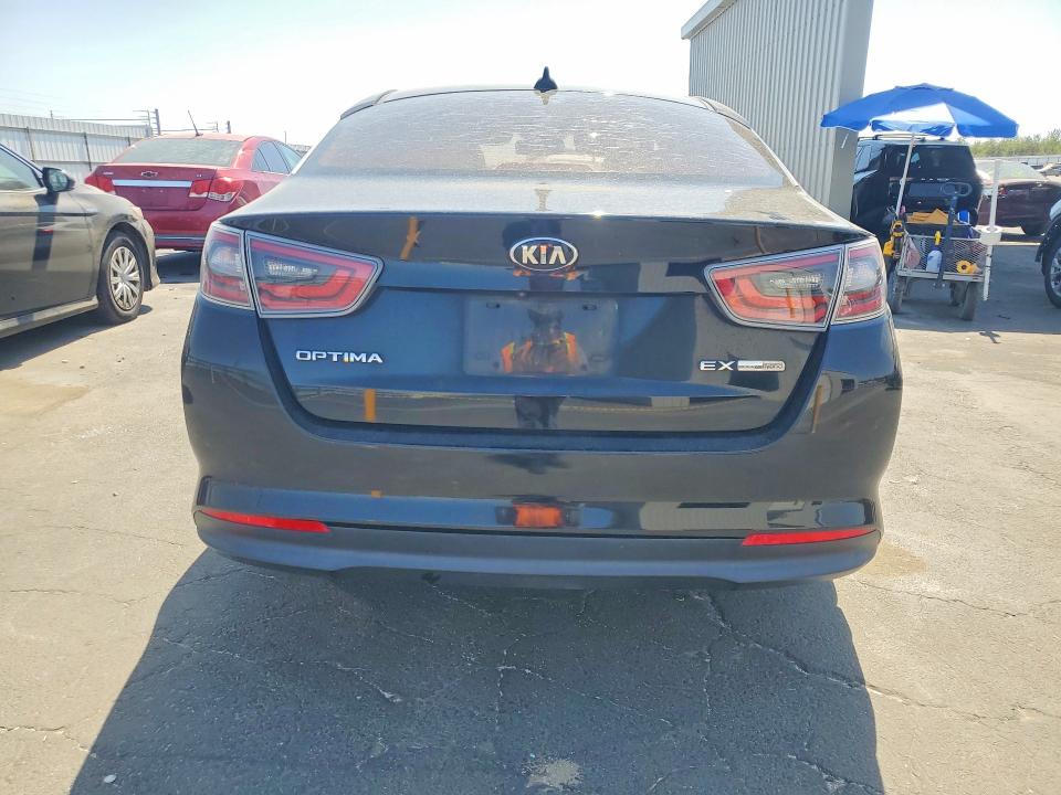 2015 Kia Optima მანქანა იყიდება აუქციონზე, vin: KNAGN4ADXF5080666, აუქციონის ნომერი: 67742836