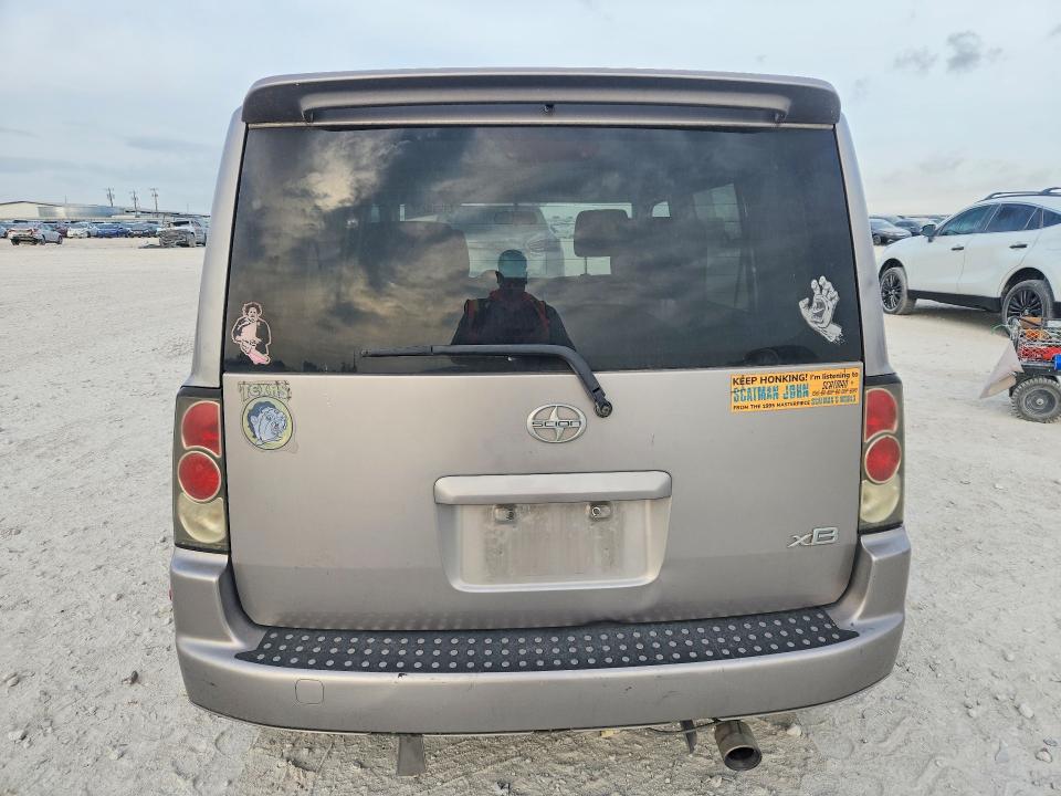 71048256 :رقم المزاد ، JTLKT324264094826 vin ، 2006 Scion Xb مزاد بيع