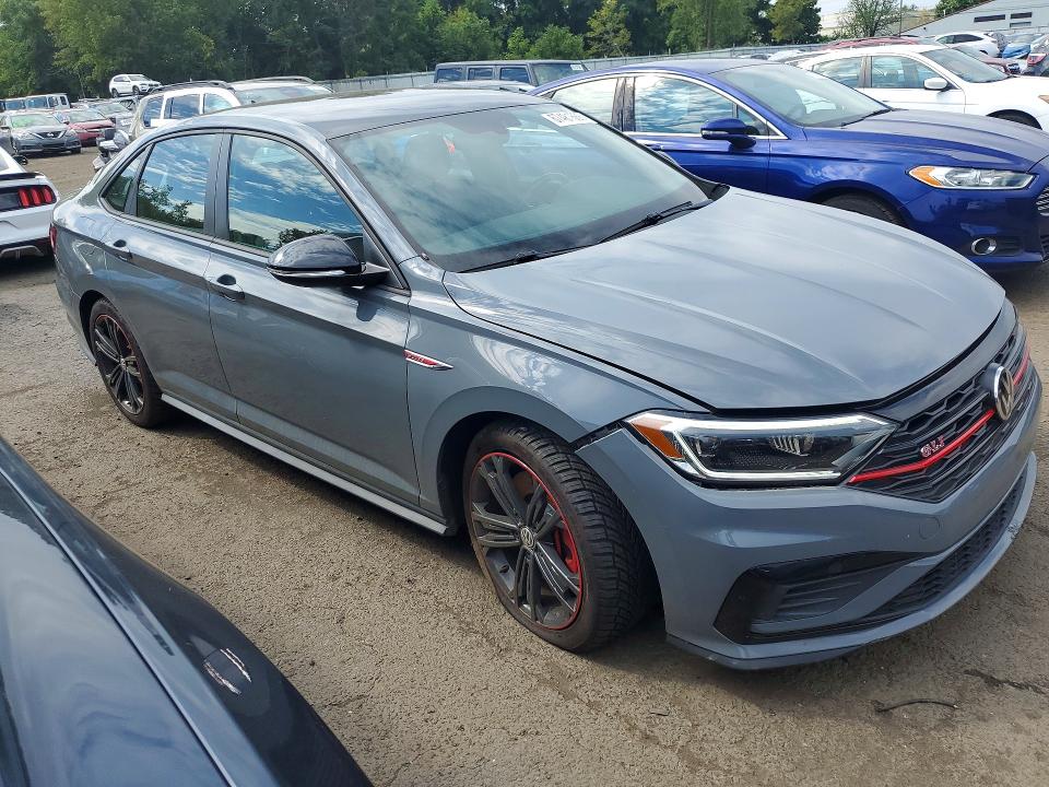 67481666 :رقم المزاد ، 3VW6T7BU9KM135971 vin ، 2019 Volkswagen Jetta مزاد بيع