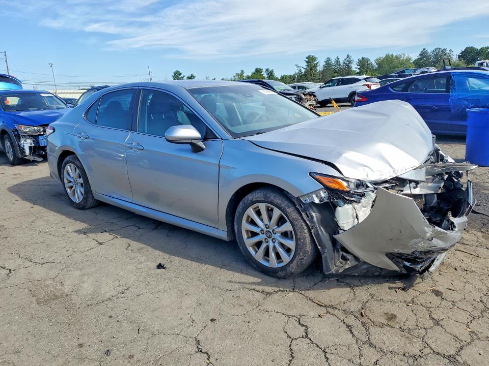 Продажа на аукционе авто 2018 Toyota Camry, vin: 4T1B11HK5JU506026, номер лота: 67908016