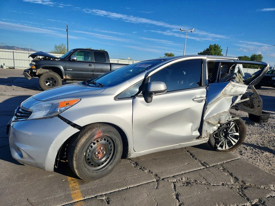 2014 Nissan Versa Note მანქანა იყიდება აუქციონზე, vin: 3N1CE2CP3EL400831, აუქციონის ნომერი: 68077306