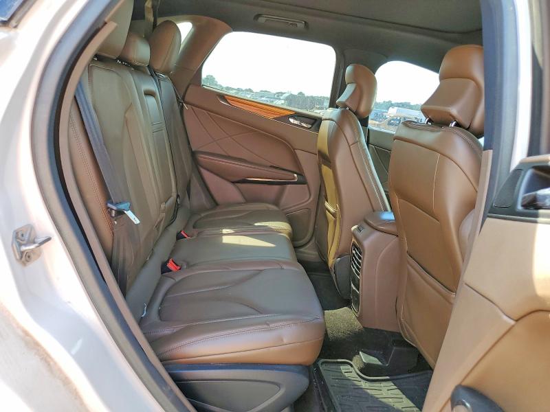66143716 :رقم المزاد ، 5LMCJ3C93GUJ04760 vin ، 2016 Lincoln Mkc مزاد بيع