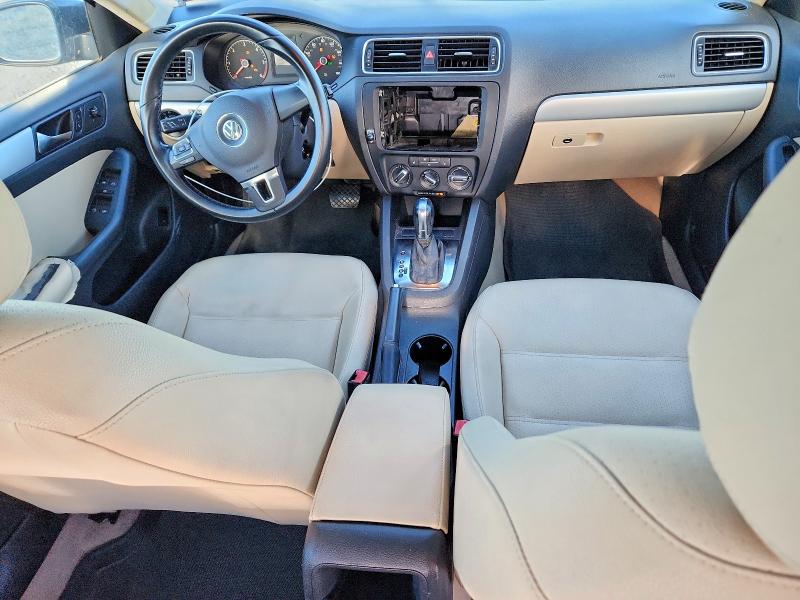 67553726 :رقم المزاد ، 3VWLL7AJ1BM059155 vin ، 2011 Volkswagen Jetta مزاد بيع