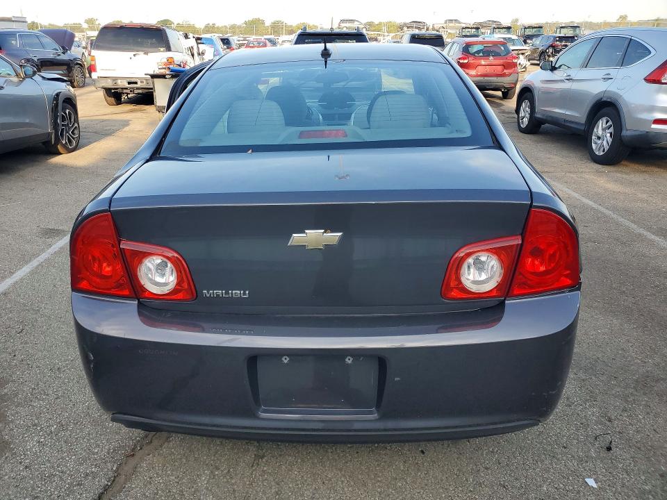 68002086 :رقم المزاد ، 1G1ZB5E17BF102291 vin ، 2011 Chevrolet Malibu مزاد بيع