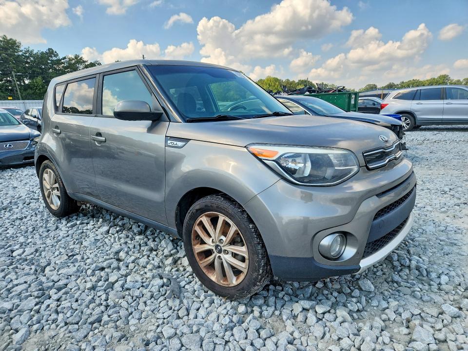 69138936 :رقم المزاد ، KNDJP3A57J7580920         vin ، 2018 Kia Soul مزاد بيع