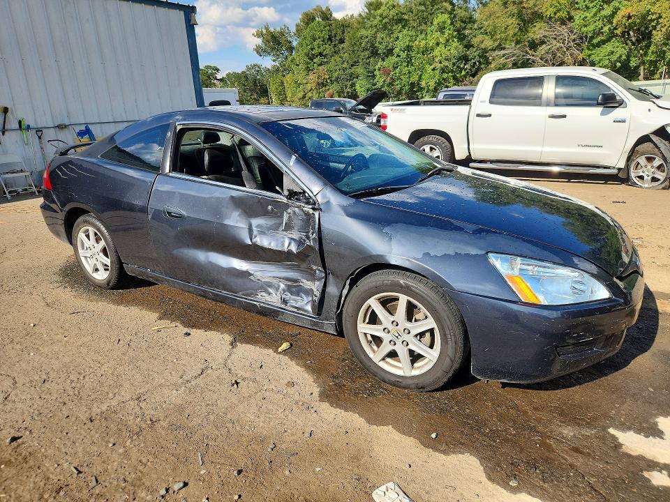 2003 Honda Accord მანქანა იყიდება აუქციონზე, vin: 1HGCM826X3A024274, აუქციონის ნომერი: 69973066