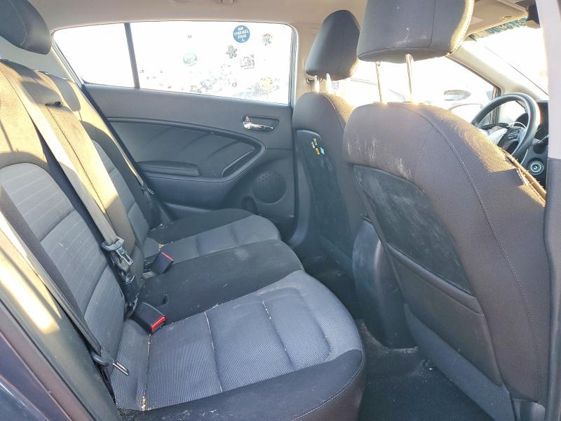 67598616 :رقم المزاد ، KNAFK5A8XG5647277 vin ، 2016 Kia Forte5 مزاد بيع