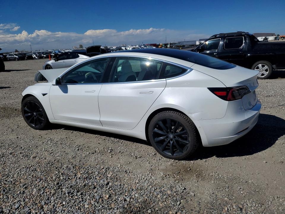 Продажа на аукционе авто 2018 Tesla Model 3, vin: 5YJ3E1EB7JF134716, номер лота: 69795986