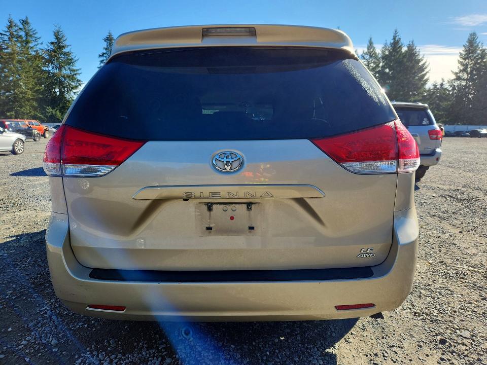 Продаж на аукціоні авто 2014 Toyota Sienna, vin: 5TDJK3DC8ES082228, номер лоту: 70675126
