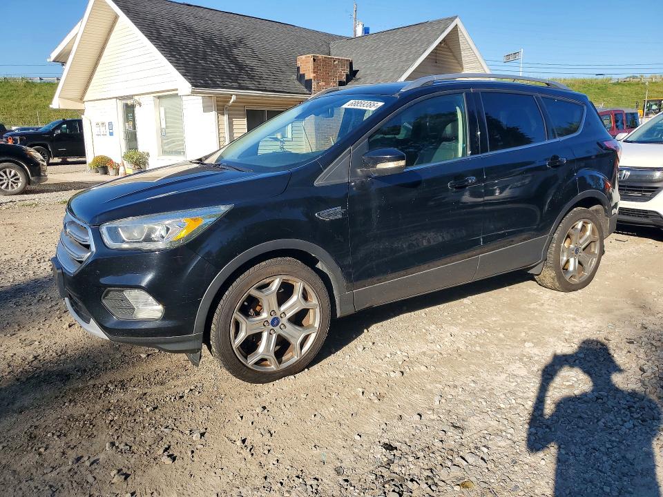 Продажа на аукционе авто 2017 Ford Escape, vin: 1FMCU0JD3HUA59367, номер лота: 68859386