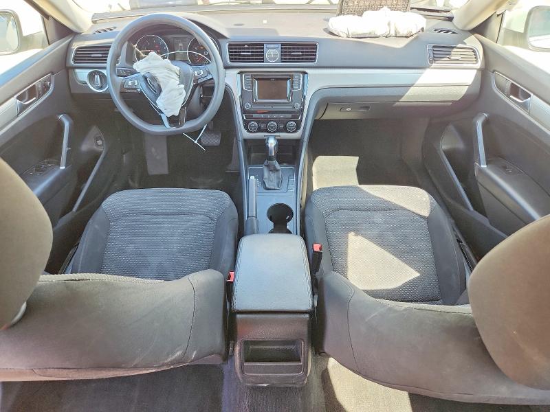 69768886 :رقم المزاد ، 1VWAT7A35GC055403 vin ، 2016 Volkswagen Passat مزاد بيع
