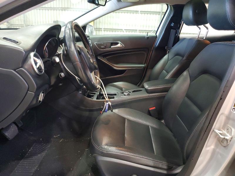 69202386 :رقم المزاد ، WDCTG4EB8FJ164698 vin ، 2015 Mercedes-benz Gla مزاد بيع