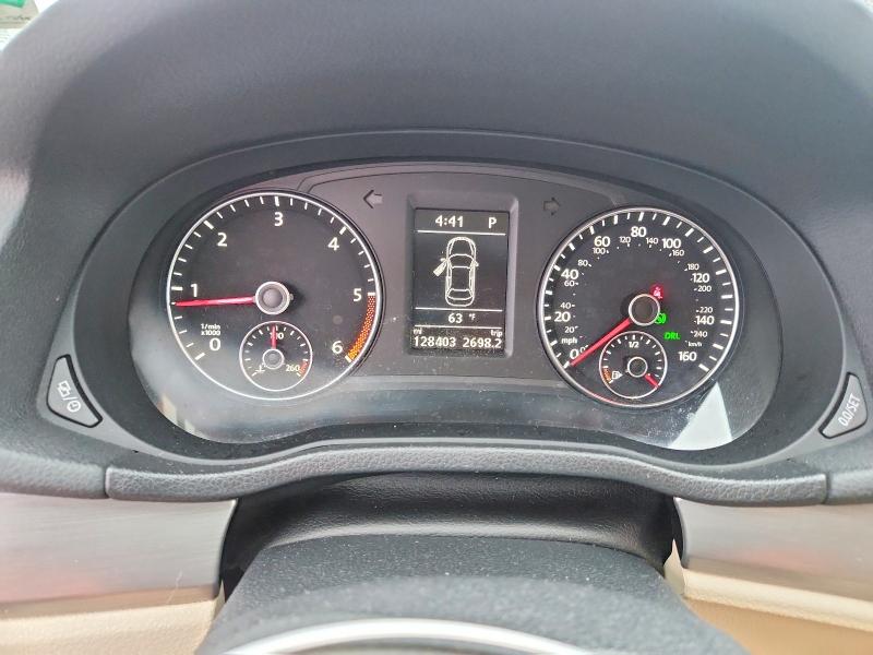 70120576 :رقم المزاد ، 1VWBN7A34EC055629 vin ، 2014 Volkswagen Passat مزاد بيع